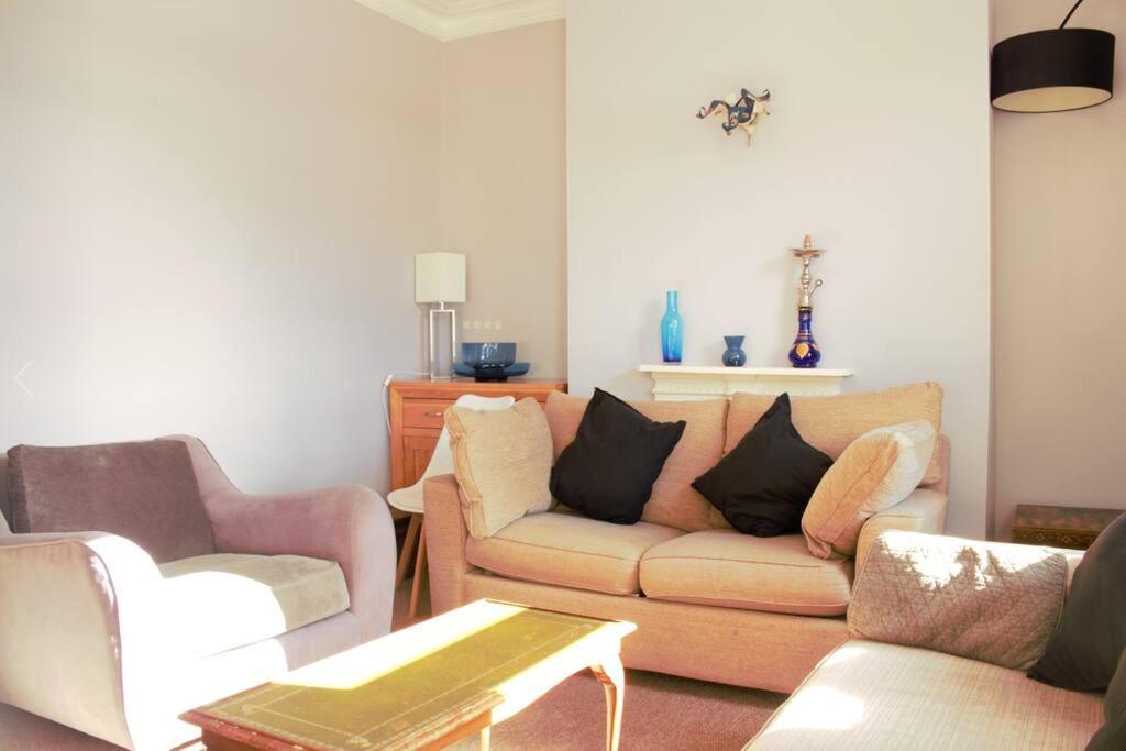 Apartamento Homely Ensuite Near Centre *